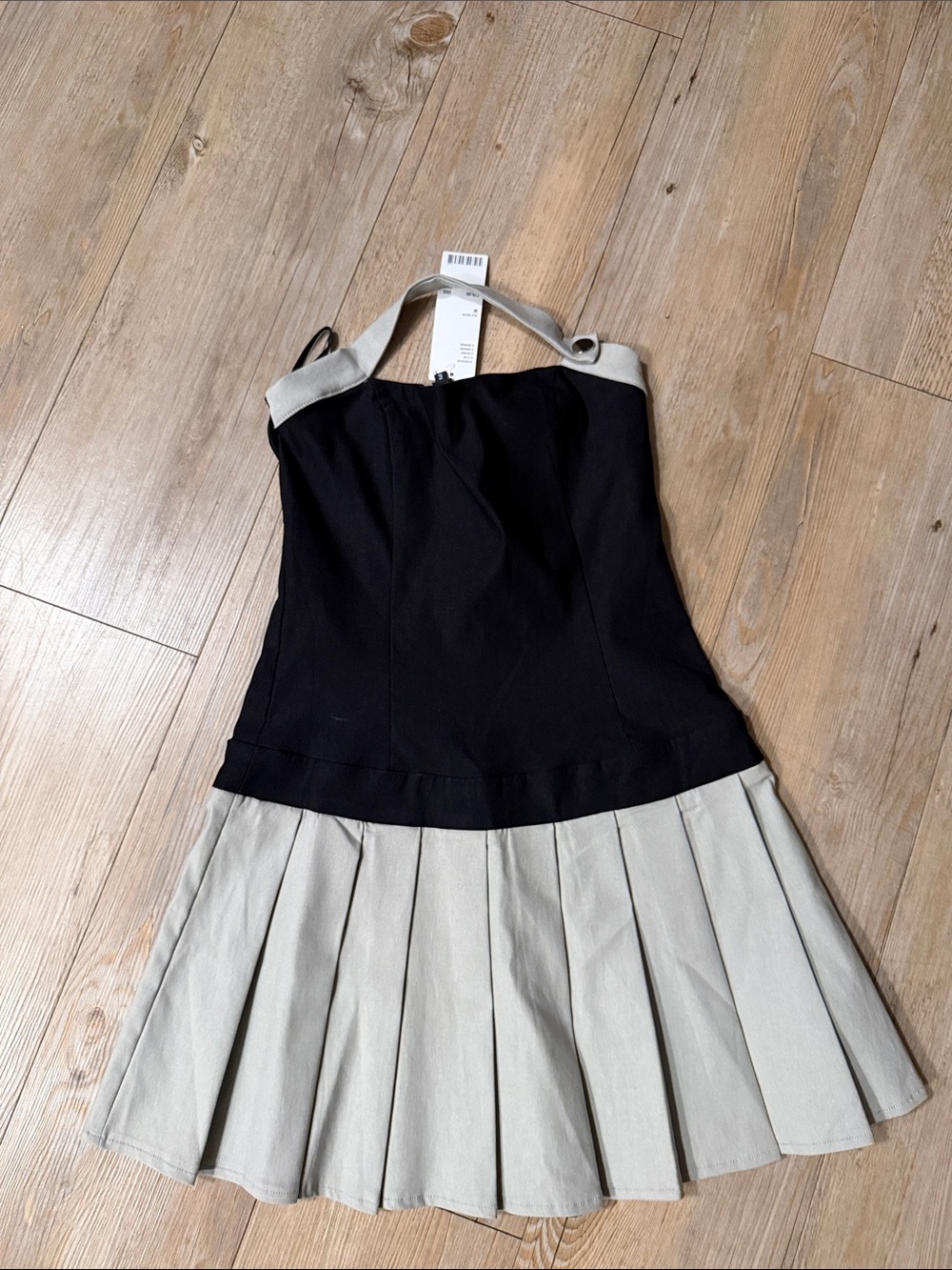 Motel Rocks Black and Light Gray Pleated Halter mini Dress